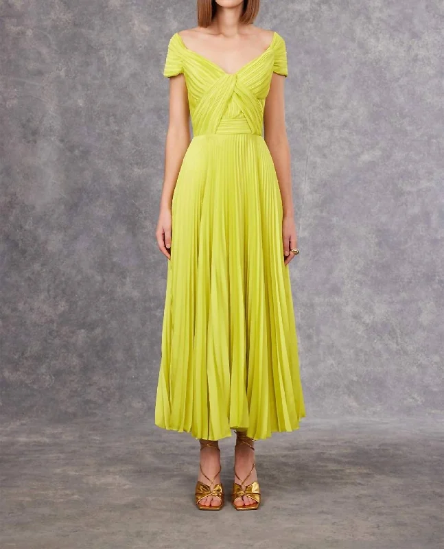 Grand Opening Sale relaxed fit dressPleated Midi Dress In Love