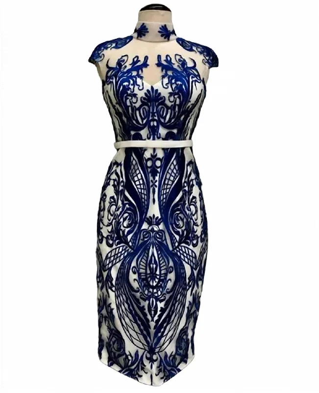 Bargain Bin v-neck dressStructured Embroidery Gown In Blue/white