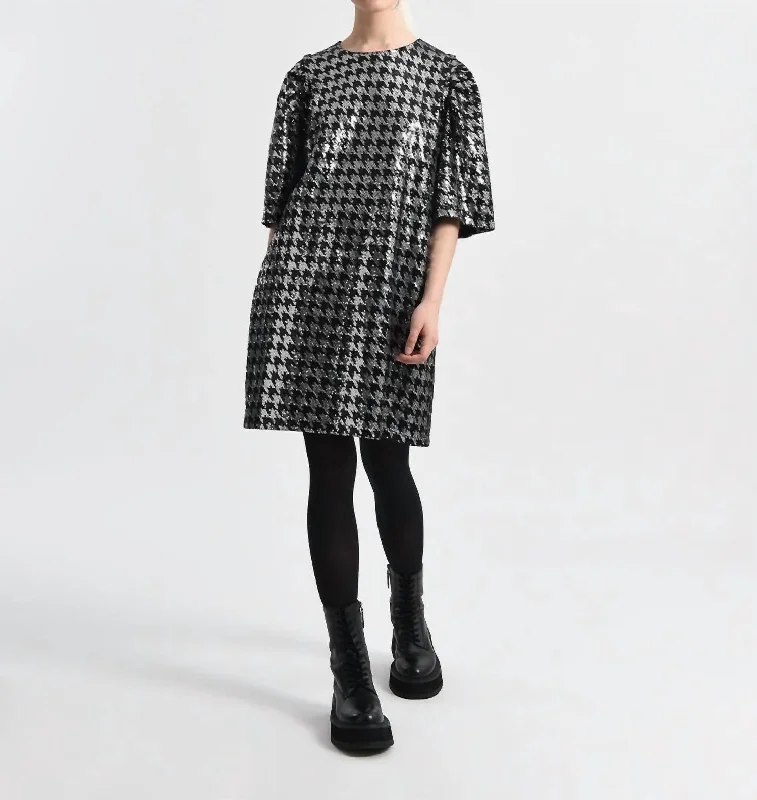 Daily Deals casual dressMagic In Her Eyes Dress In Silver And Black