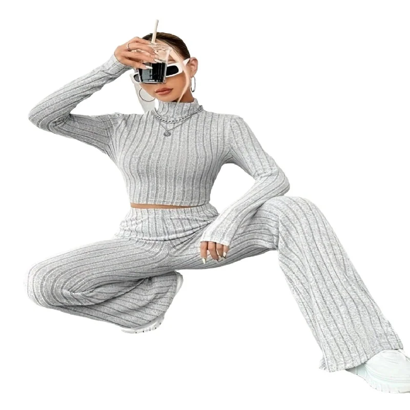 Long-sleeved Knitwear And Trousers Suit