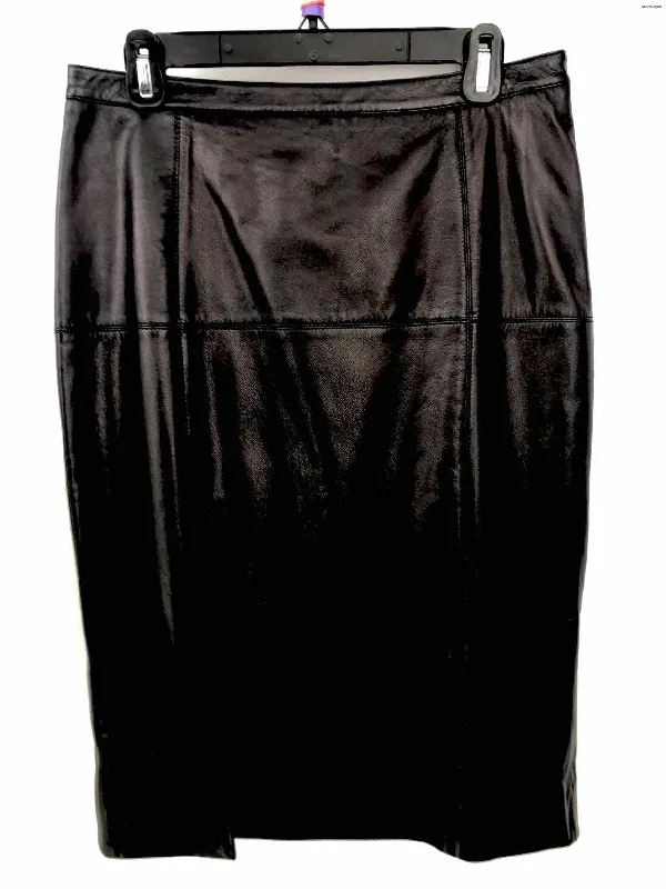 ST. JOHN Black Leather Size 8  (M) Skirt