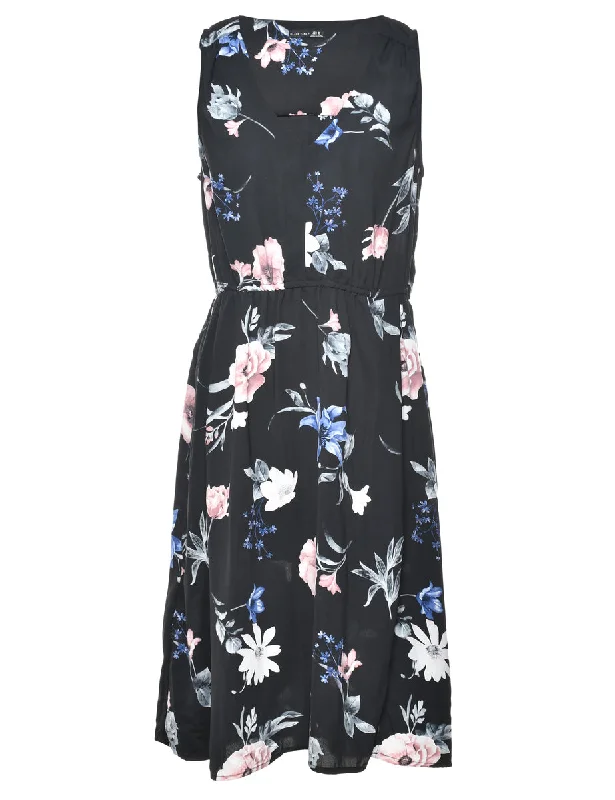 Floral Print Sleeveless Dress - M