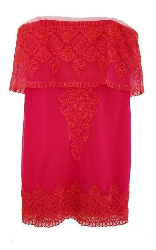 Act Fast trendy mini dressMayela Ruby Red Strapless Dress