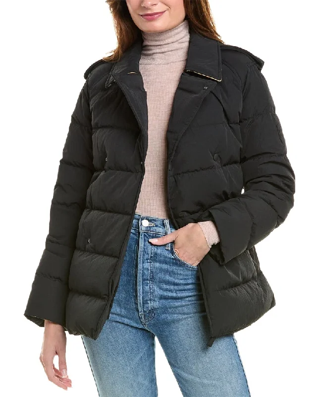 Can't Miss chic coatBurberry Short Wool-Trim Coat