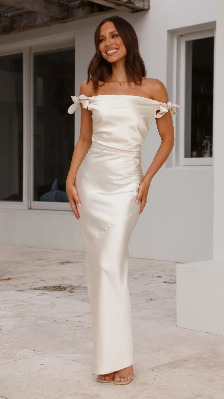Limited Availability Frida Maxi Dress - Champagne