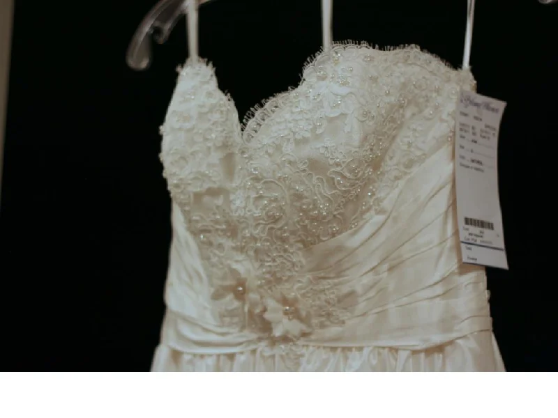 Price Cut Paloma Blanca 4154