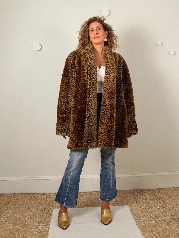 Crazy Deals sleek and warm coat80's Leopard Faux Fur Swing Coat