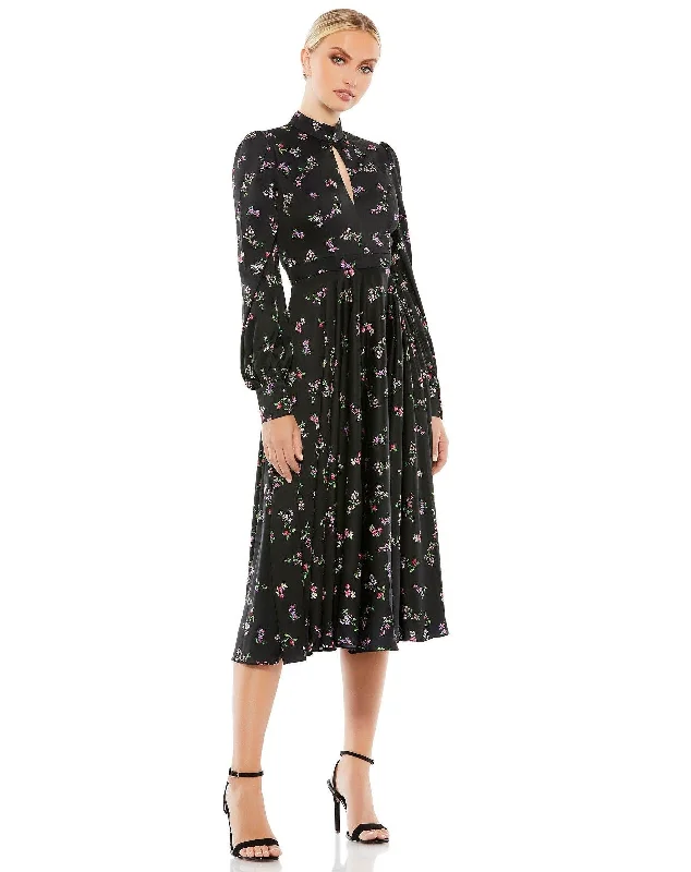 Don't Miss lace dressMac Duggal 55633 Long Sleeve Floral Short Dress