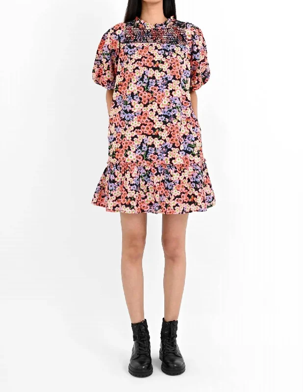 Super Bargain high-waisted dressNicole Dress In Monarch Black