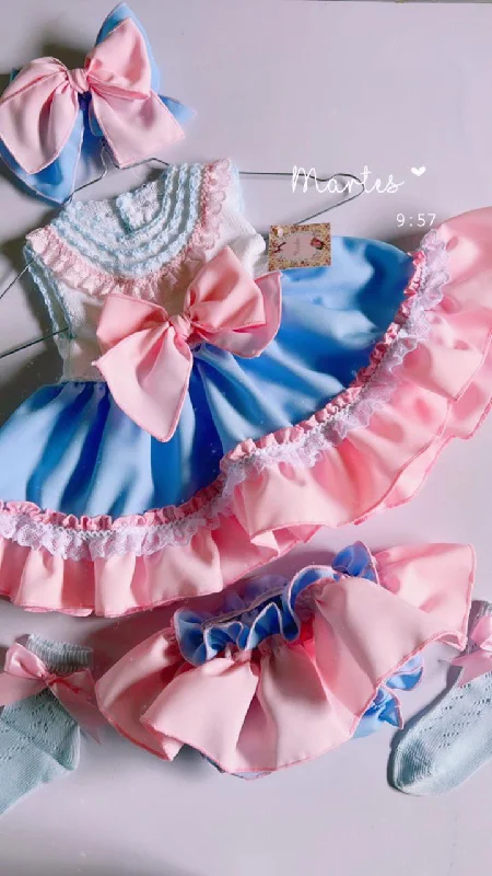 Deal Explosion vintage dressLily Dress