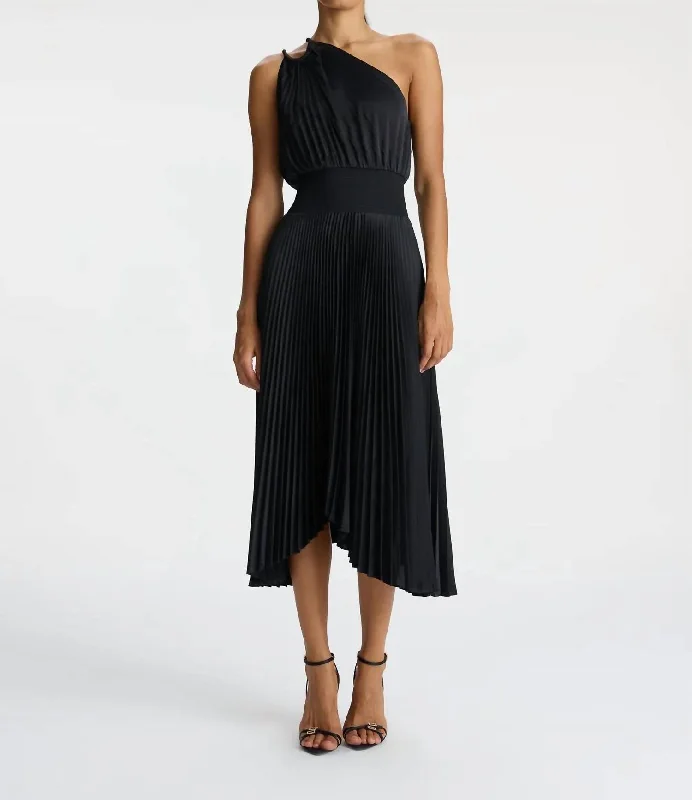 Ruby Satin Pleated Dress In Black