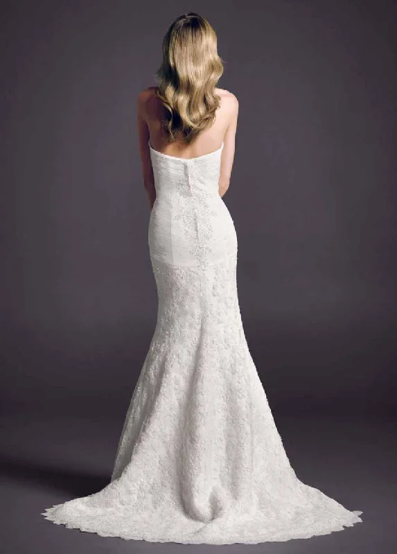 The Best Prices Oleg Cassini Sweetheart Beaded Lace Trumpet Gown