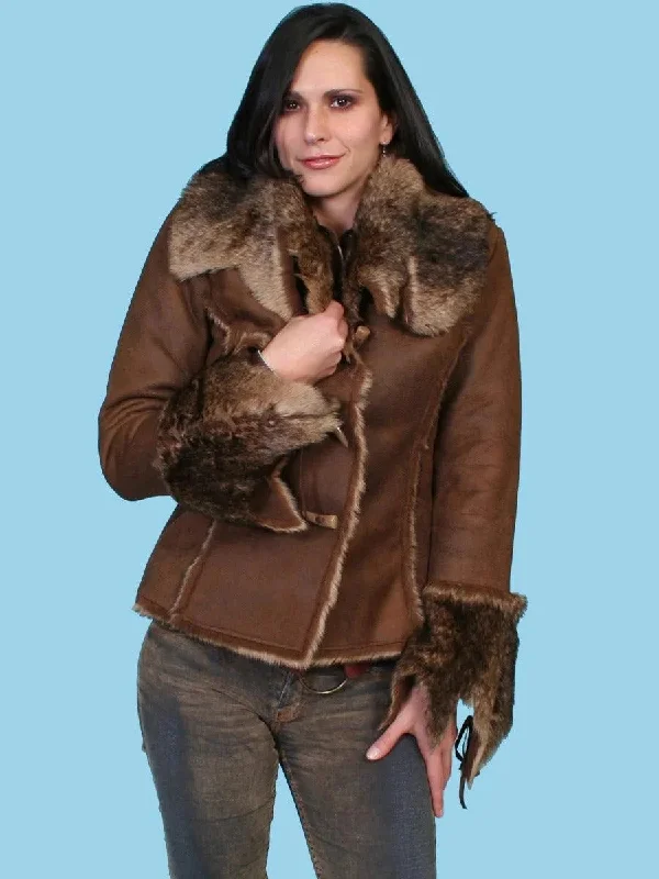 Deep Discounts fashionable quilted coatScully Wilderness Calls - Women's Jacket