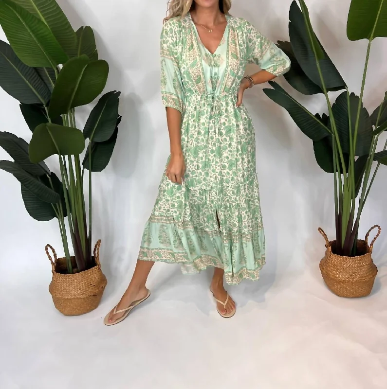 Carrie Dress In Green