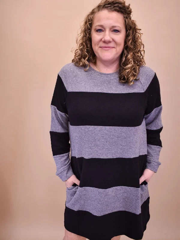 Final Markdown Days Go By Sweater Shift Dress