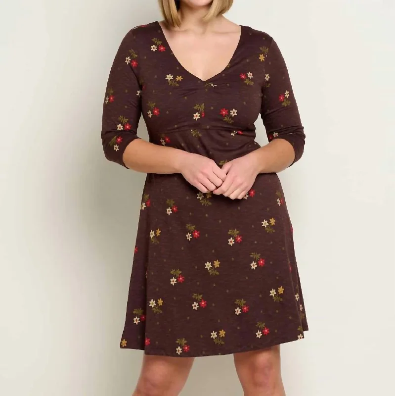 Rosalinda Dress In Carob Duo Print