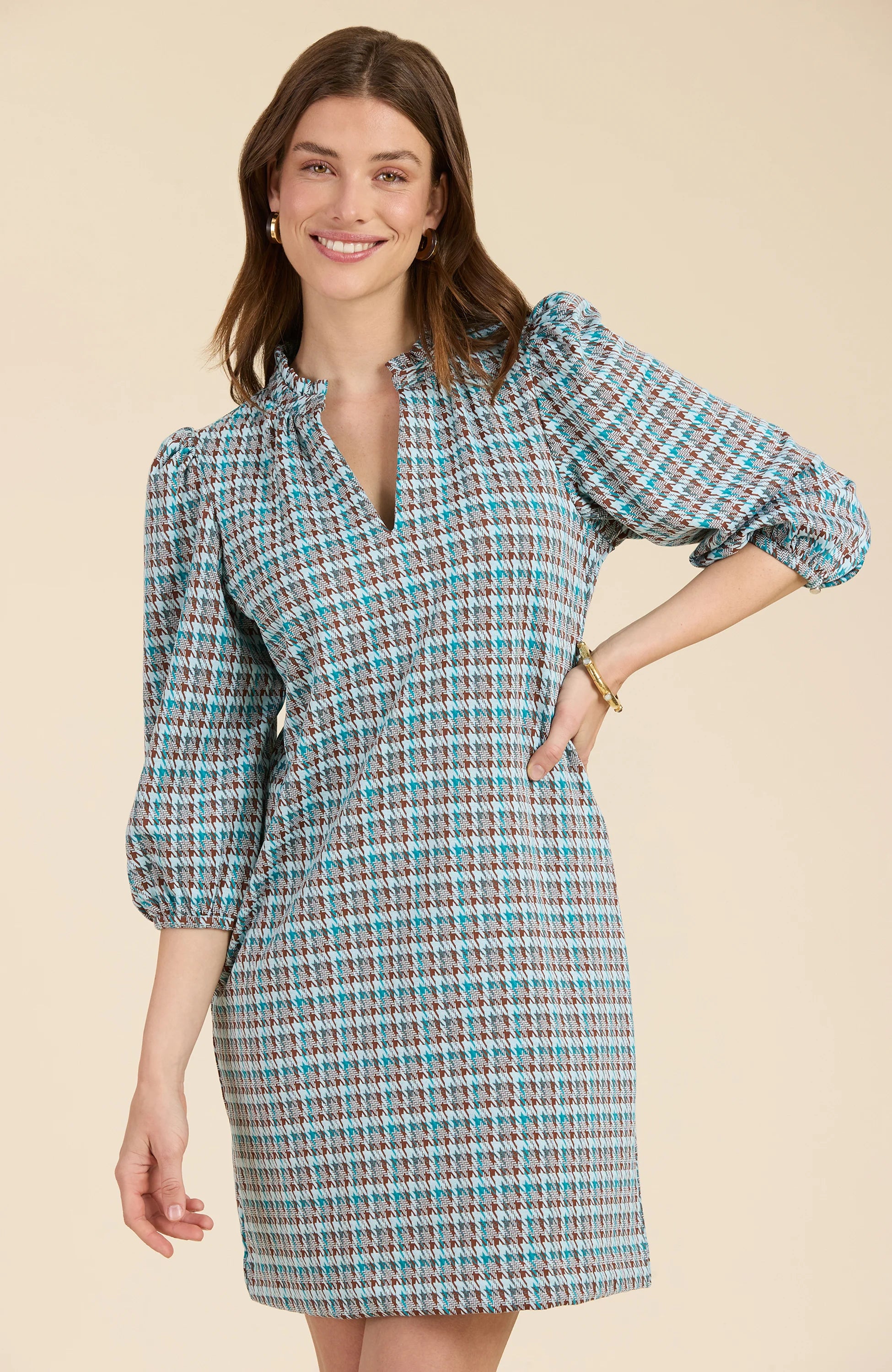 TRI COLORED HOUNDSTOOTH