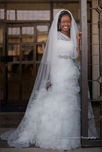Amazing Deals Pronovias Pronovias Alga Size 6 (Price Reduced)