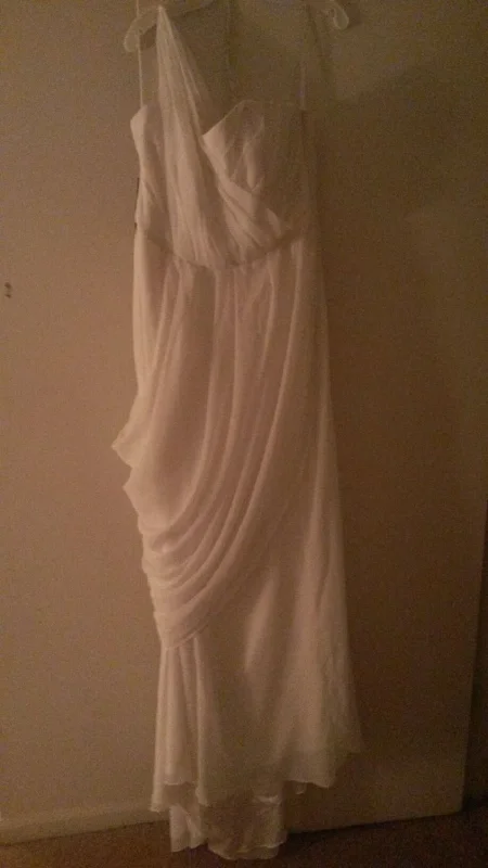 Mega Sale Vera Wang White by Vera Wang